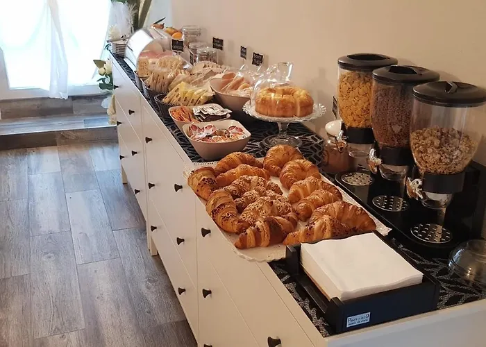 Residenza Piccoli Sogni ゲストハウス コマッキオ